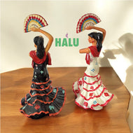 Muñeca Religiosa Gitana de Porcelana/ Gypsy Religious Doll with Fan/ Santeria/ Espiritismo