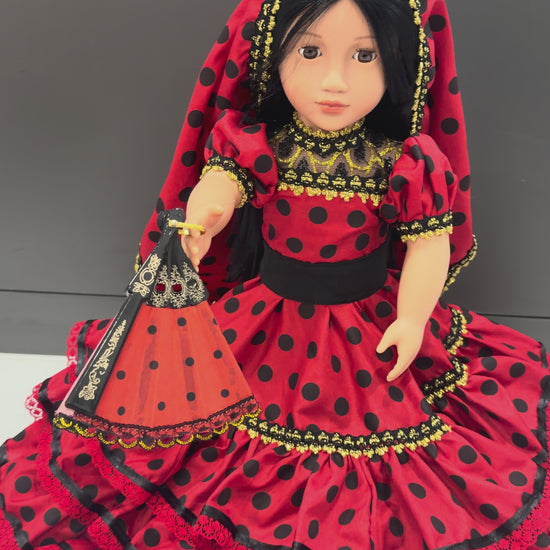 18” Muñeca Religiosa Gitana con Abanico/ Gypsy Religious Doll with Hand Fan