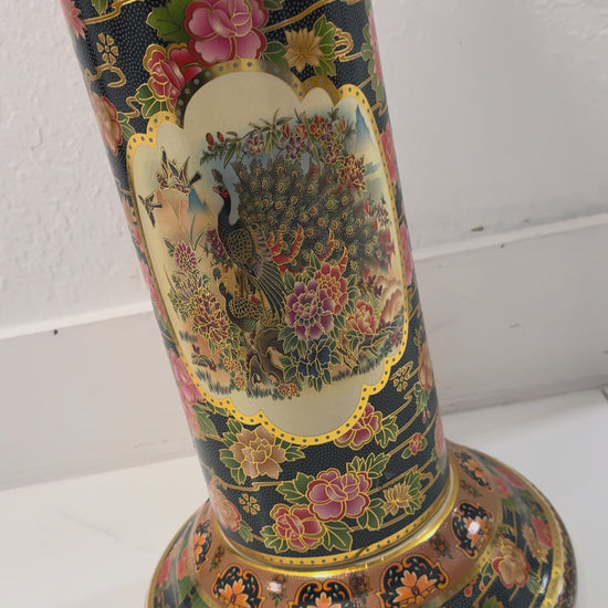 Pedestal Base De Porcelana Para Oya Oshun negro con dorado